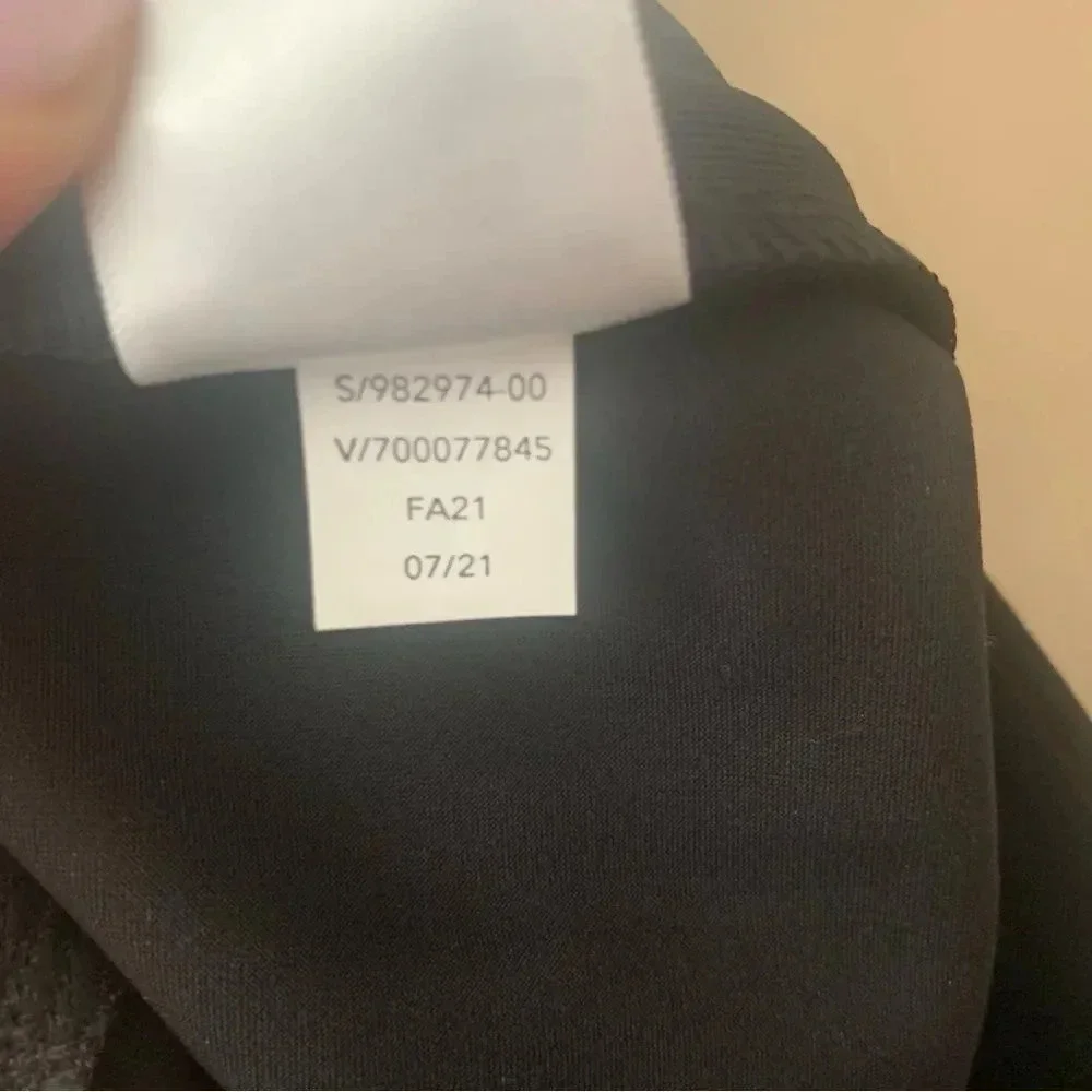 Athleta Stellar Tight in Black Size 2 - Picture 15 of 15